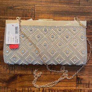 Kelly & Katie Pearl Framed Clutch